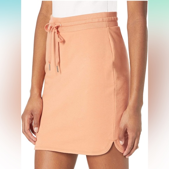 Daily Ritual Skirt - Picture 2 of 5